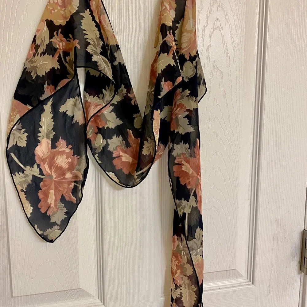 2 Scarves 1 Square Blue Yellow Paisley Scarf 1 Thin Gray Pink Floral Scarf